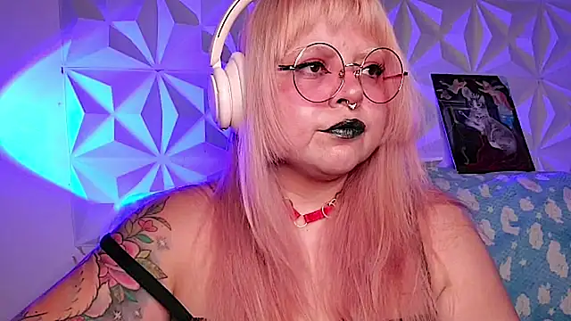 Satyn doll online show from 04/30/26, 11:31
