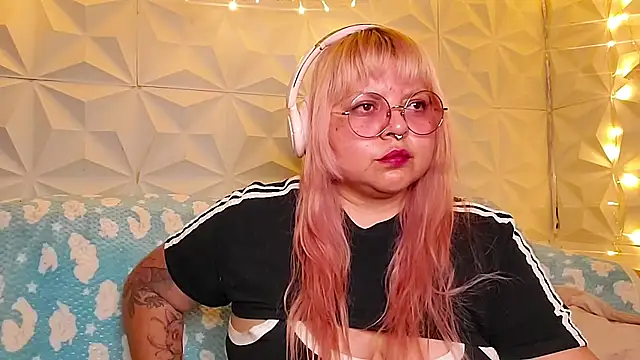 Satyn doll online show from 05/12/26, 12:41