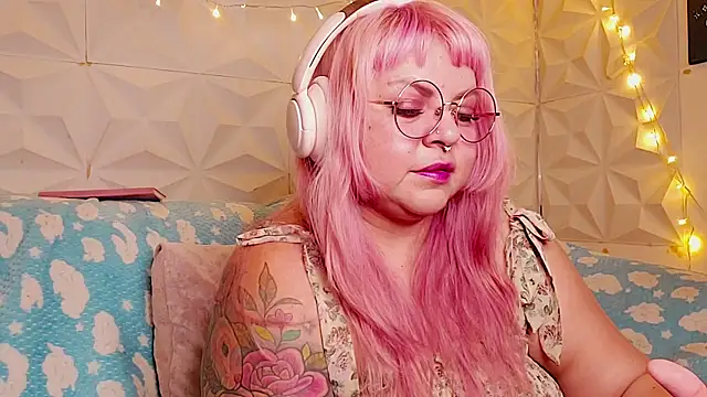 Satyn doll online show from 05/29/26, 11:47