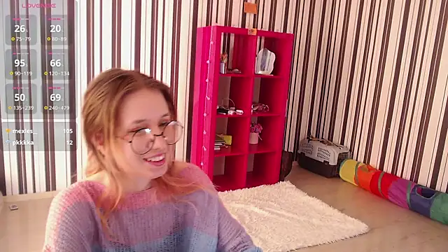 Snapshot of _Hanna_Moon_ chatting on 03/19/25, 10:55  Hanna Moon  online show from 03/19/25, 10:55