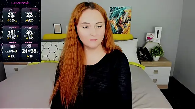 BabeLessi online show from 02/06/25, 08:34