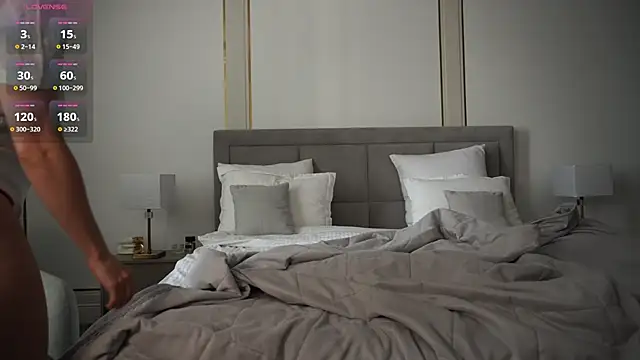 eseniyavl online show from 02/19/25, 08:55