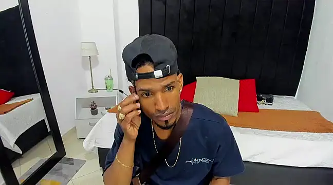 Snapshot of anhtony_wayans chatting on 12/08/24, 09:52 anhtony wayans online show from 12/08/24, 09:52