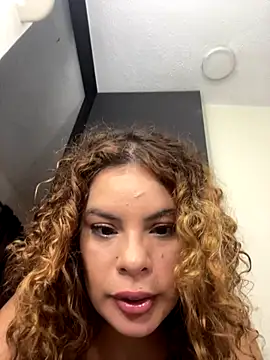 Rachell More online show from 12/20/25, 05:36