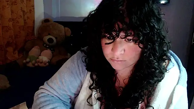 ANGELIQUE KLANE online show from 11/24/25, 07:46