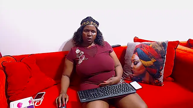 BootyliciousAssxxx online show from 11/21/25, 10:08