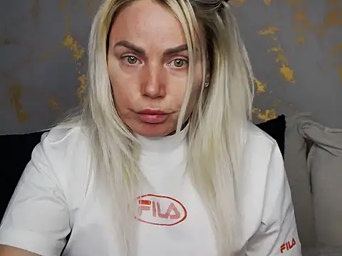 arabic00blonde00milf online show from 04/24/26, 04:53