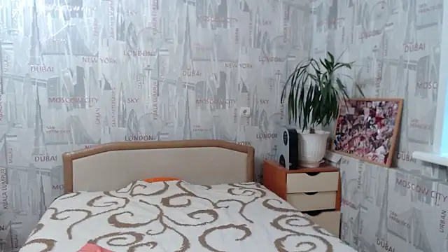 GinaQSoul online show from 11/19/25, 08:58