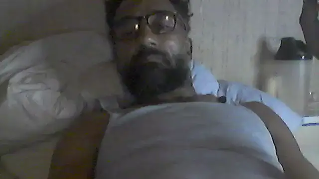 Snapshot of pigDany chatting on 07/23/26, 04:10 pigDany online show from 07/23/26, 04:10