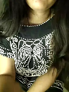 Snapshot of MumbaiMaskGirl chatting on 12/17/24, 01:50 MumbaiMaskGirl online show from 12/17/24, 01:50