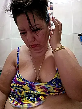 Brenda Berck  online show from 10/30/25, 01:01