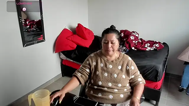 Brenda Berck  online show from 07/11/26, 04:43
