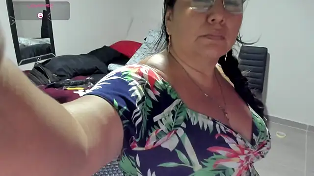 Brenda Berck  online show from 07/16/26, 02:17