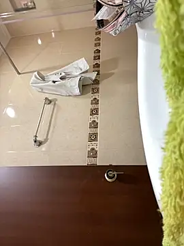 Fancyxlove online show from 12/20/24, 12:49