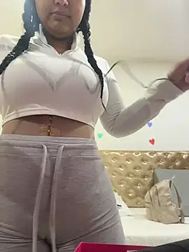 Fancyxlove online show from 07/13/26, 12:19
