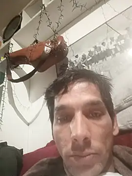 Snapshot of 4quatro chatting on 02/07/26, 09:29 4quatro online show from 02/07/26, 09:29