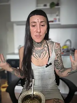 samisamsx online show from 12/16/25, 04:34