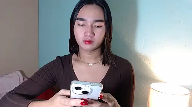 Snapshot of CasandraDiaz chatting on 12/20/24, 06:08 CasandraDiaz online show from 12/20/24, 06:08