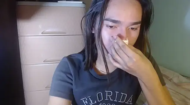 Snapshot of CasandraDiaz chatting on 01/20/25, 12:04 CasandraDiaz online show from 01/20/25, 12:04