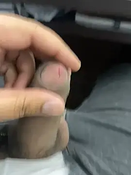 Snapshot of kavilv69fuck chatting on 01/04/25, 01:53 kavilv69fuck online show from 01/04/25, 01:53