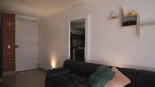  Vahos  online show from 09/30/25, 05:18