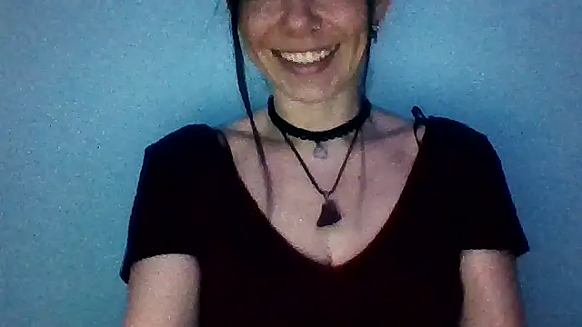 chicacastilla online show from 07/04/26, 05:57