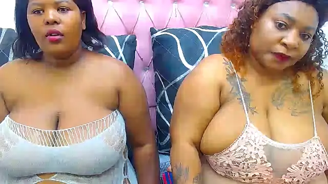 Snapshot of Ebonyhotass26 chatting on 03/21/26, 06:44 Ebonyhotass26 online show from 03/21/26, 06:44