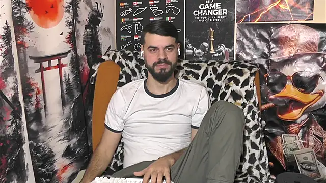 Snapshot of 00george chatting on 12/17/25, 07:58 00george online show from 12/17/25, 07:58