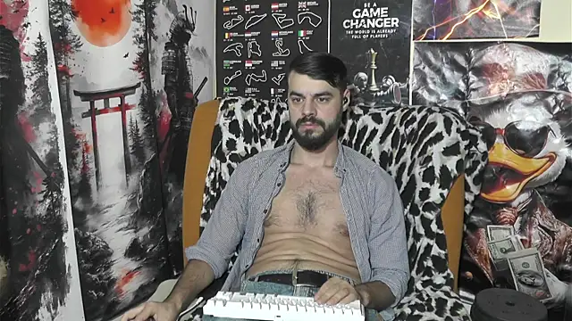 Snapshot of 00george chatting on 01/11/26, 09:03 00george online show from 01/11/26, 09:03