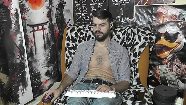 Snapshot of 00george chatting on 01/14/26, 02:17 00george online show from 01/14/26, 02:17