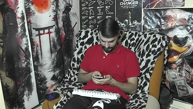 Snapshot of 00george chatting on 02/07/26, 06:33 00george online show from 02/07/26, 06:33