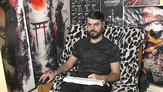 Snapshot of 00george chatting on 02/12/26, 05:30 00george online show from 02/12/26, 05:30