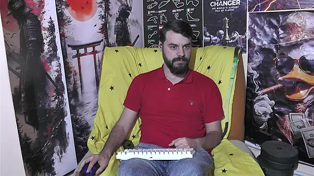 Snapshot of 00george chatting on 03/07/26, 04:42 00george online show from 03/07/26, 04:42