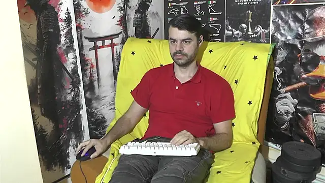 Snapshot of 00george chatting on 03/10/26, 04:17 00george online show from 03/10/26, 04:17