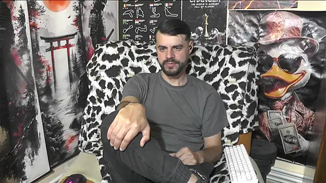 Snapshot of 00george chatting on 04/16/26, 10:34 00george online show from 04/16/26, 10:34