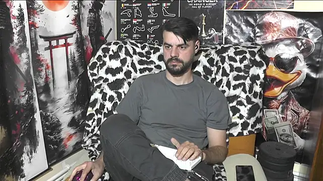 Snapshot of 00george chatting on 04/24/26, 07:16 00george online show from 04/24/26, 07:16
