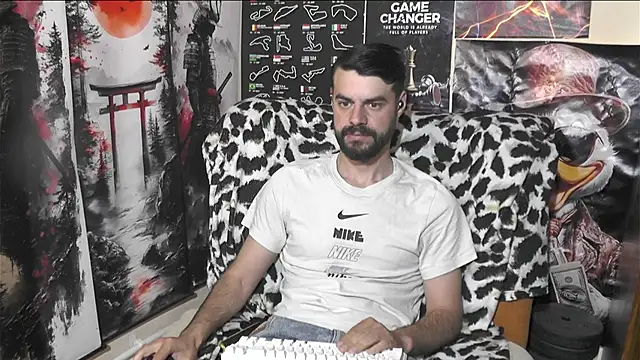 Snapshot of 00george chatting on 05/04/26, 05:14 00george online show from 05/04/26, 05:14
