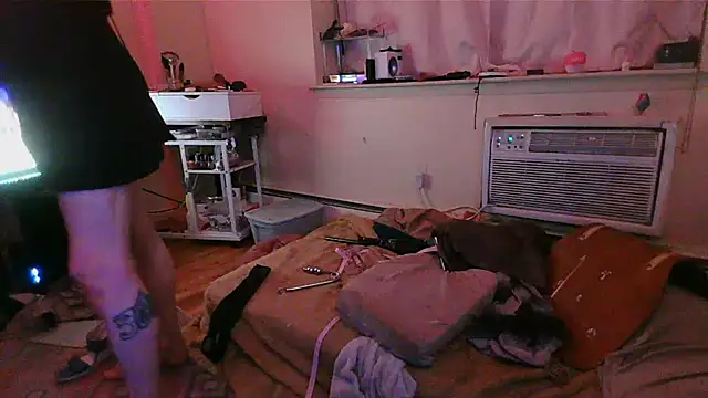 Snapshot of Mikela_Alexa chatting on 01/12/25, 09:08 Mikela Alexa online show from 01/12/25, 09:08