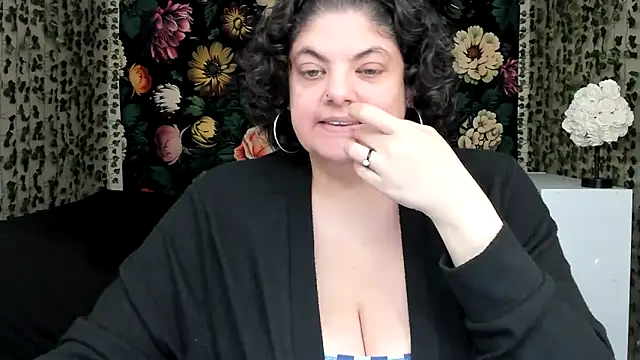 Exotic-Melons online show from 05/03/26, 08:15