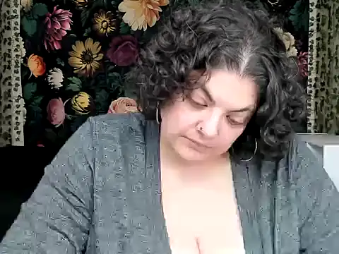 Exotic-Melons online show from 05/10/26, 07:41