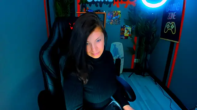 Snapshot of AnaMills chatting on 04/23/26, 12:29 AnaMills online show from 04/23/26, 12:29