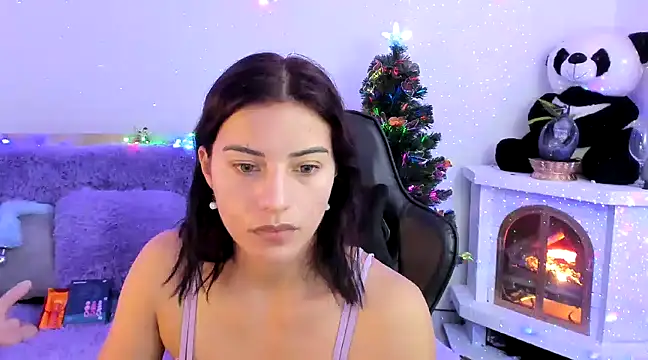 Snapshot of Arenne_rouse chatting on 12/11/24, 04:09 Arenne rouse online show from 12/11/24, 04:09
