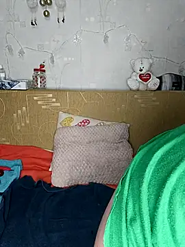 Katti Kissa online show from 12/01/25, 04:12