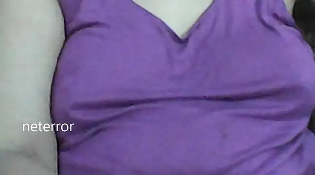 Snapshot of giga-bite chatting on 12/28/24, 06:08 giga-bite online show from 12/28/24, 06:08