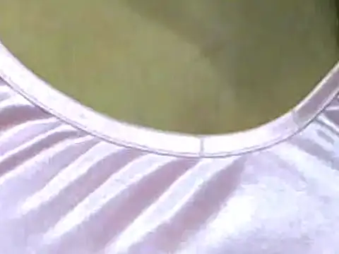 Snapshot of giga-bite chatting on 09/15/25, 06:30 giga-bite online show from 09/15/25, 06:30