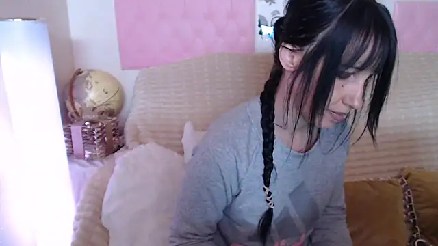 -carla- online show from 05/19/26, 05:58