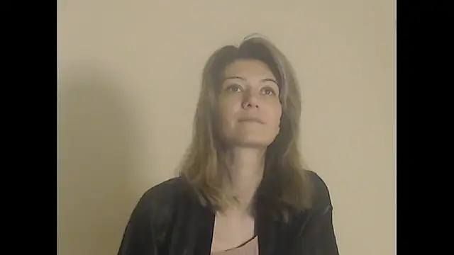 Snapshot of Miss_Cookie chatting on 12/18/24, 03:55 Miss Cookie online show from 12/18/24, 03:55