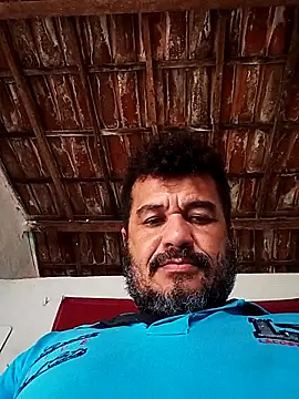 Snapshot of tarra122 chatting on 07/12/26, 05:37 tarra122 online show from 07/12/26, 05:37