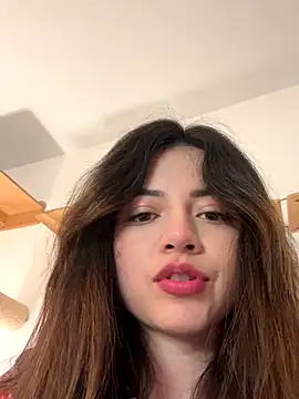Snapshot of missani chatting on 10/02/25, 12:39 missani online show from 10/02/25, 12:39