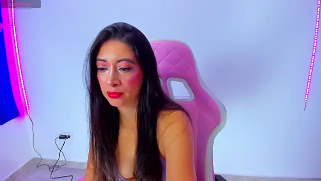 MeganWhite3 online show from 03/04/25, 07:08